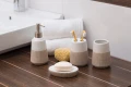 Kubek łazienkowy z białej kamionki ISANA AWD Interior 5901812357915 eremsklep.pl